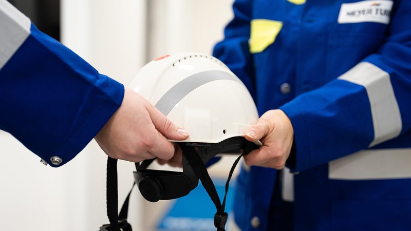 Join our team of shipbuilders!